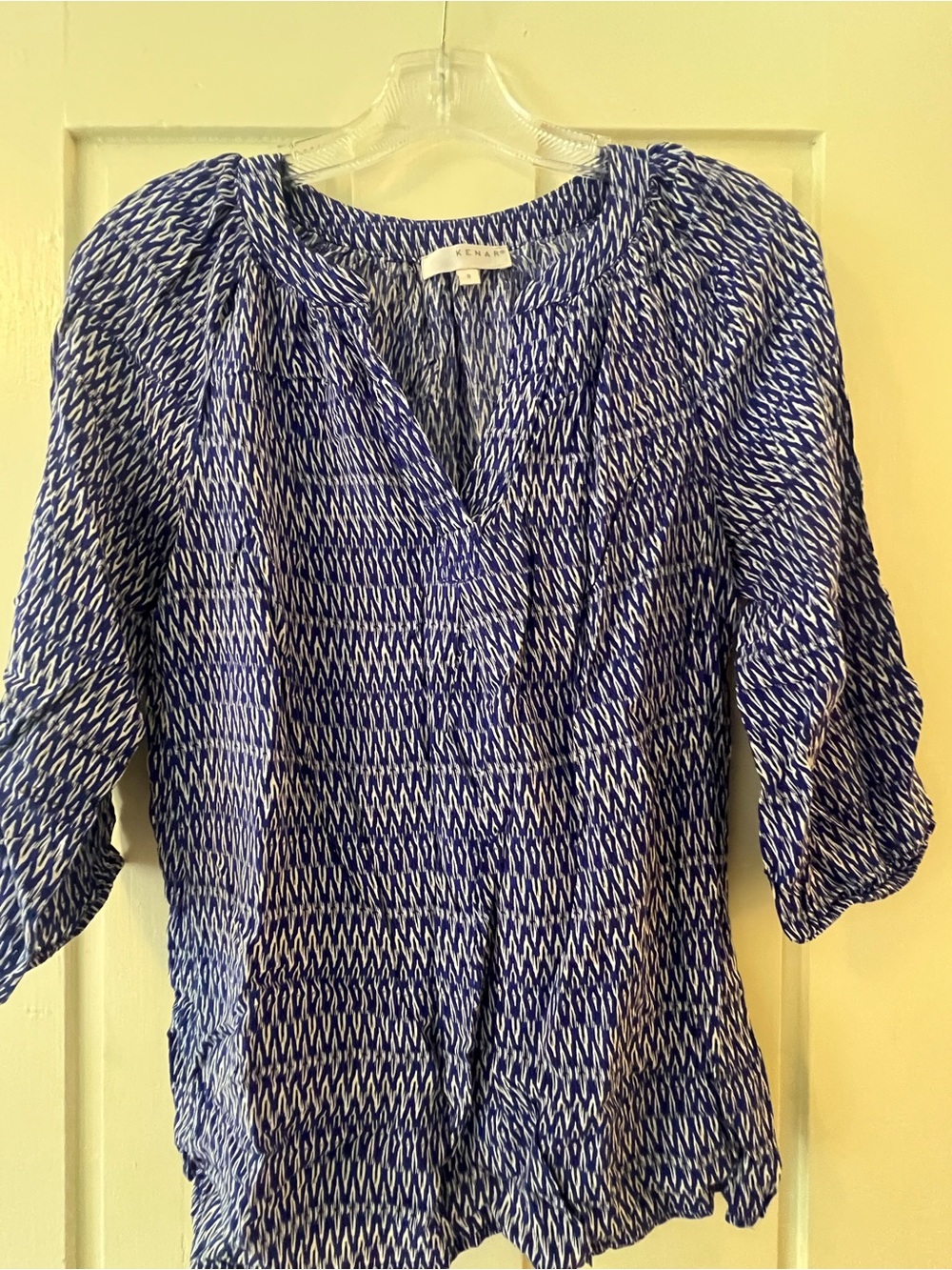 Kenar Blue & White Patterned V-Neck Shirt